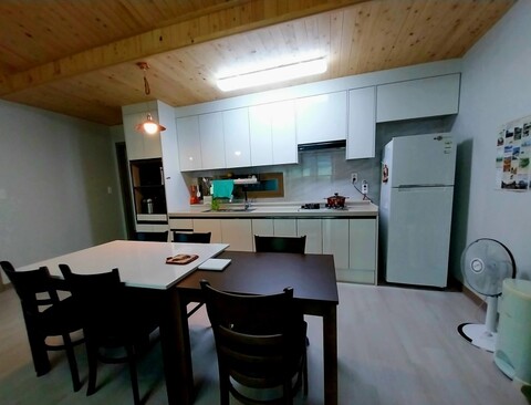 고창 포시즌 풀빌라스테이펜션