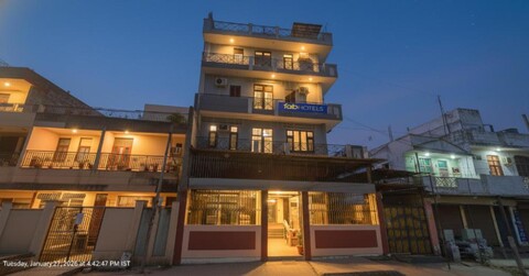 Via Devise Residency