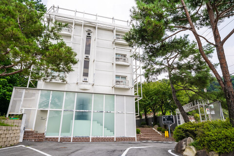 양평 NOT A HOTEL(나더호텔)