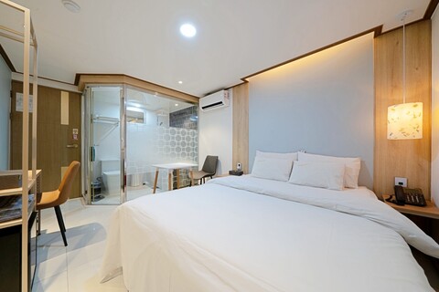 불광 호텔 마루