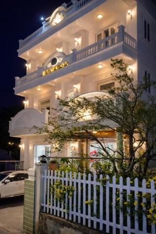 빈즈엉-다랏 호텔