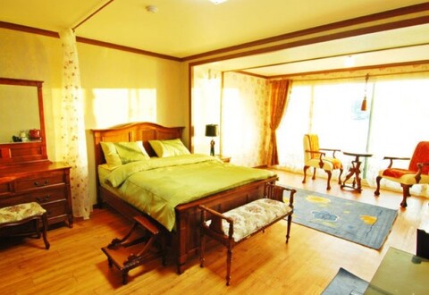 여수 오동도펜션본관