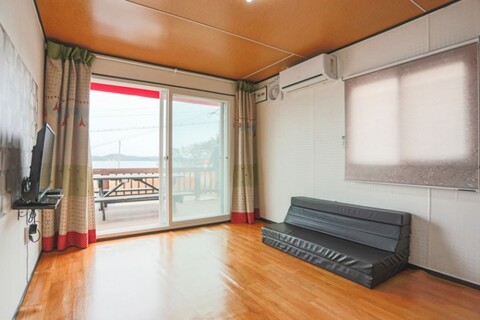 태안(안면도) 곰섬언덕위의하얀집펜션