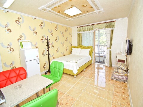 남해 상주천산해펜션