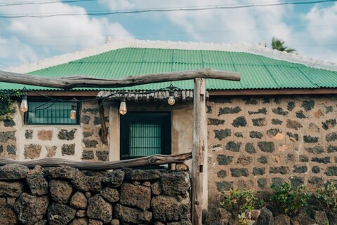 제주 독채펜션돌담너머집(밭담점)