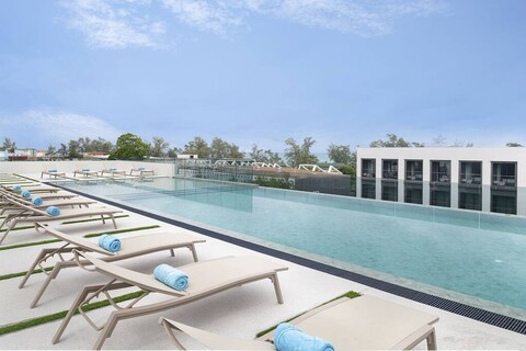 JonoX Phuket Karon Hotel