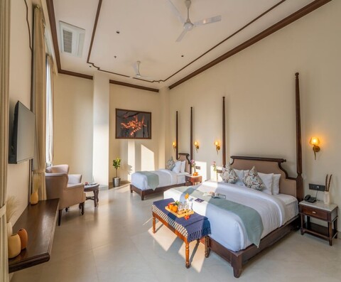 럭셔리아 바라나시 바이 무스타치