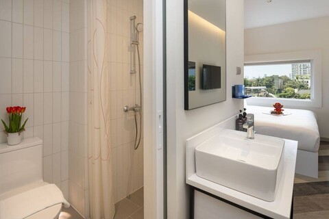 Jono Bangkok Asok Hotel