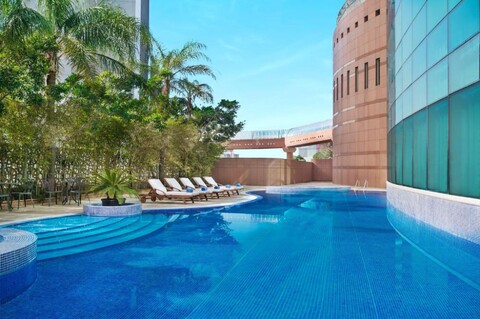 Habtoor Metropolitan Palace Hotel