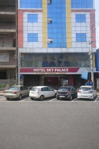 Hotel Sky Palace
