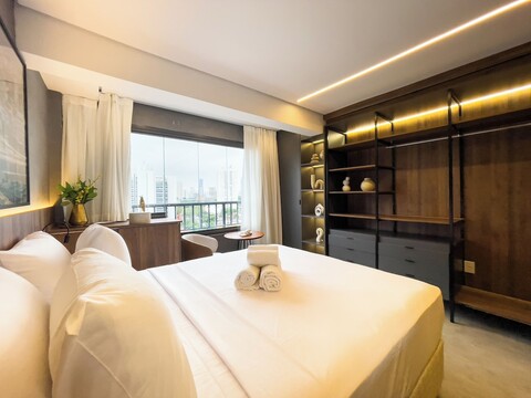 Zip Brooklin, 수영장 있음, 아베니다 모룸비 접근 가능