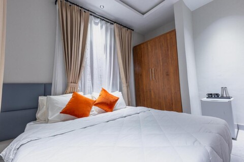 Capital11 Hotel