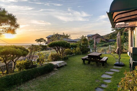 Gangwha Plitvice Pension