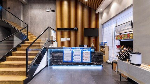 크리스탈 베이 비수이완 호텔 마총