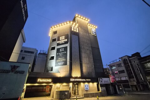 전주 H-Avenue 호텔 중화산점