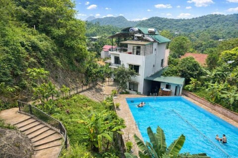 CucPhuong Mebi Hotel