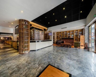 제임스 조이스 커피텔 광저우 레일웨이 스테이션 싼위안리 메트로 스테이션