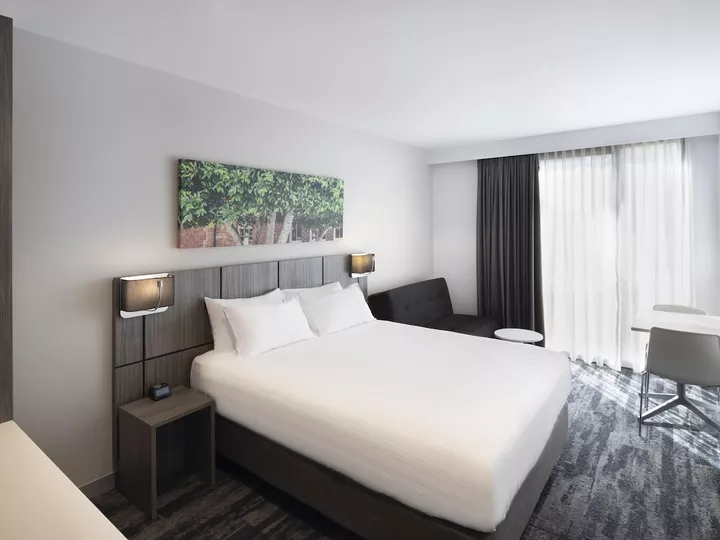 Mercure Sydney Blacktown