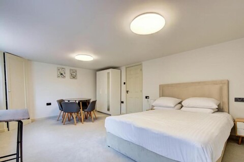 스타일리시한 2베드룸 아파트먼트, 레스터 스퀘어에 위치