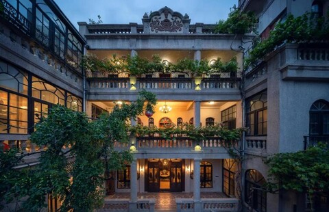 LanSheng, Courtyard