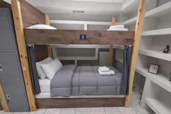 Smart Hostel BEDS No3
