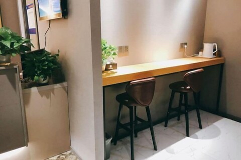 MU YA LI Hotel (Nanjing Olympic Center)