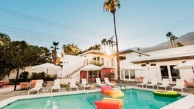 The Wesley by AvantStay A 10 BR Private Boutique Hotel Experience in the Heart of Palm Springs