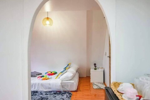 몬 몬 홈스테이