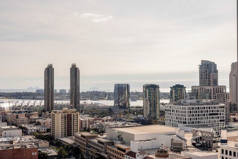 알마 샌디에이고 다운타운, 어 트리뷰트 포트폴리오 호텔