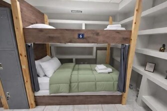 Smart Hostel BEDS No6
