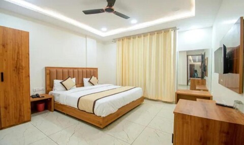 FabHotel Arka Residency