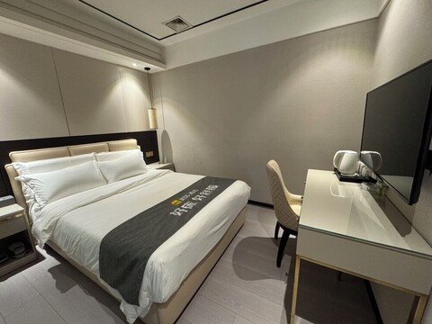 Golden Valley One Hotel Sports Center = 골든 밸리 원 호텔 스포츠 센터