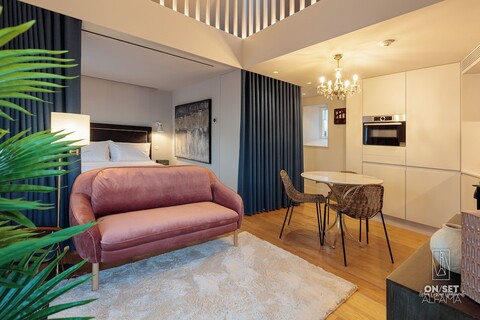 온/세트 알파마 - 리즈봉 시네마 아파트먼트