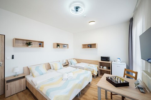 유니버시티 호텔