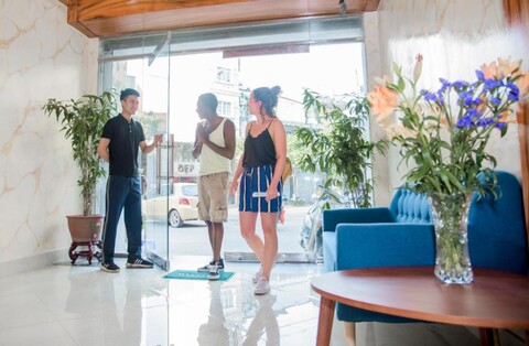 에코네스트 아파트먼트 앤 호텔 딘응앙