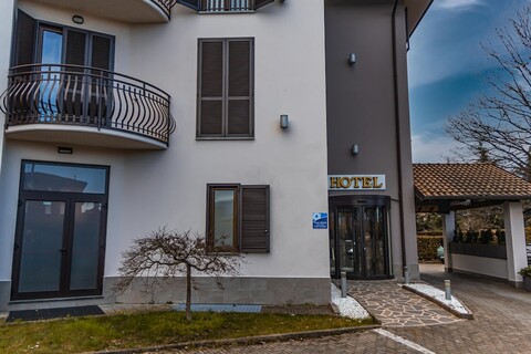 호텔 시리오, 슈어 호텔 컬렉션 바이 베스트 웨스턴