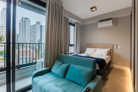 스튜디오 빌라 마달레나 | 델피