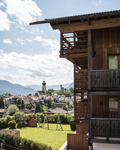 호텔 에미 - 파이브 엘리먼츠