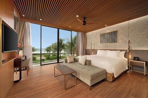 아쿠아 비스타 호이안 비치프런트 빌라