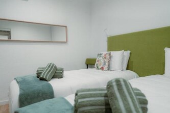 Douro Garden - Authentic Portuguese Guesthouse