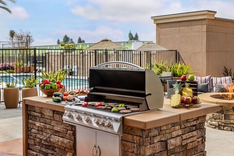 레지던스 인 바이 메리어트 로스앤젤레스 레돈도 비치