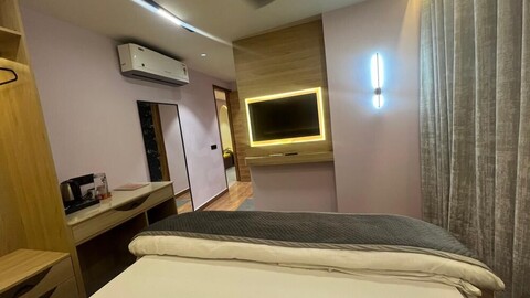 어바니아 레스트 하우스 앤드 파티 홀