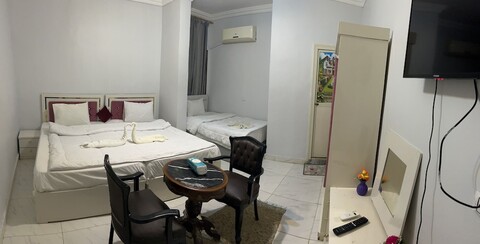 팔콘 피라미드 인