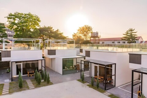 Pool Lounge Pension &amp;amp;amp;amp;amp; Glamping