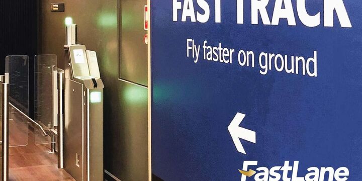 [하노이] 노이바이 공항 패스트트랙 서비스 — 대기 없이 빠른 출입국-i