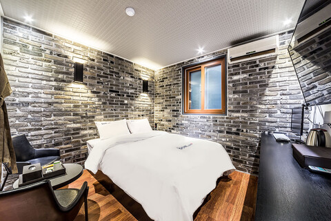 남구로 봄(Bom) 3호점