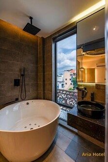 아리아 호텔 고밥