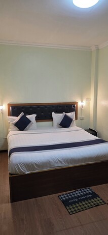 마히 게스트 하우스 & 레스토랑