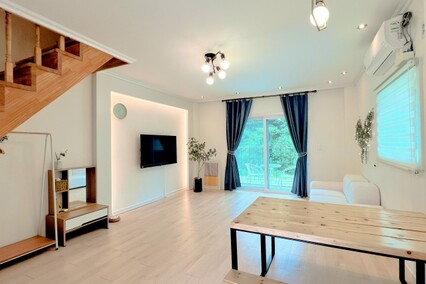 강릉 아늑한공간(복층, 쓰리베드)