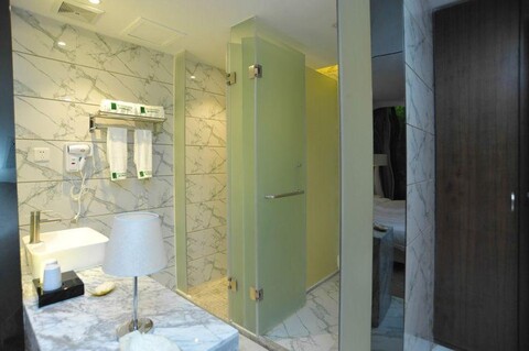 Yushang Boutique Hotel (Dongguan Dongcheng Niushan Subway Station)